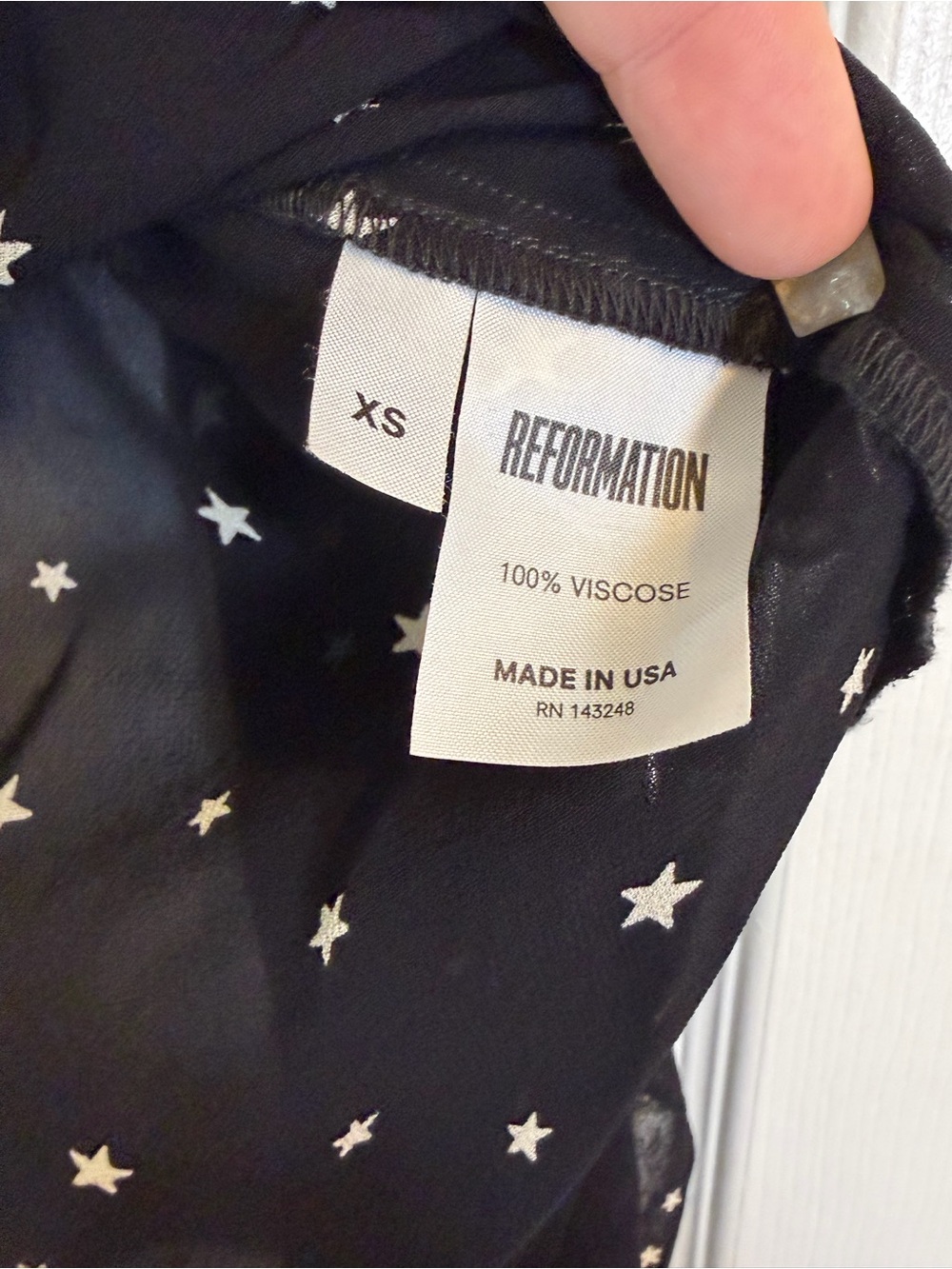 Reformation Black Star Print Sheer V-Neck Blouse Top XS 100% Viscose USA - Picture 6 of 9
